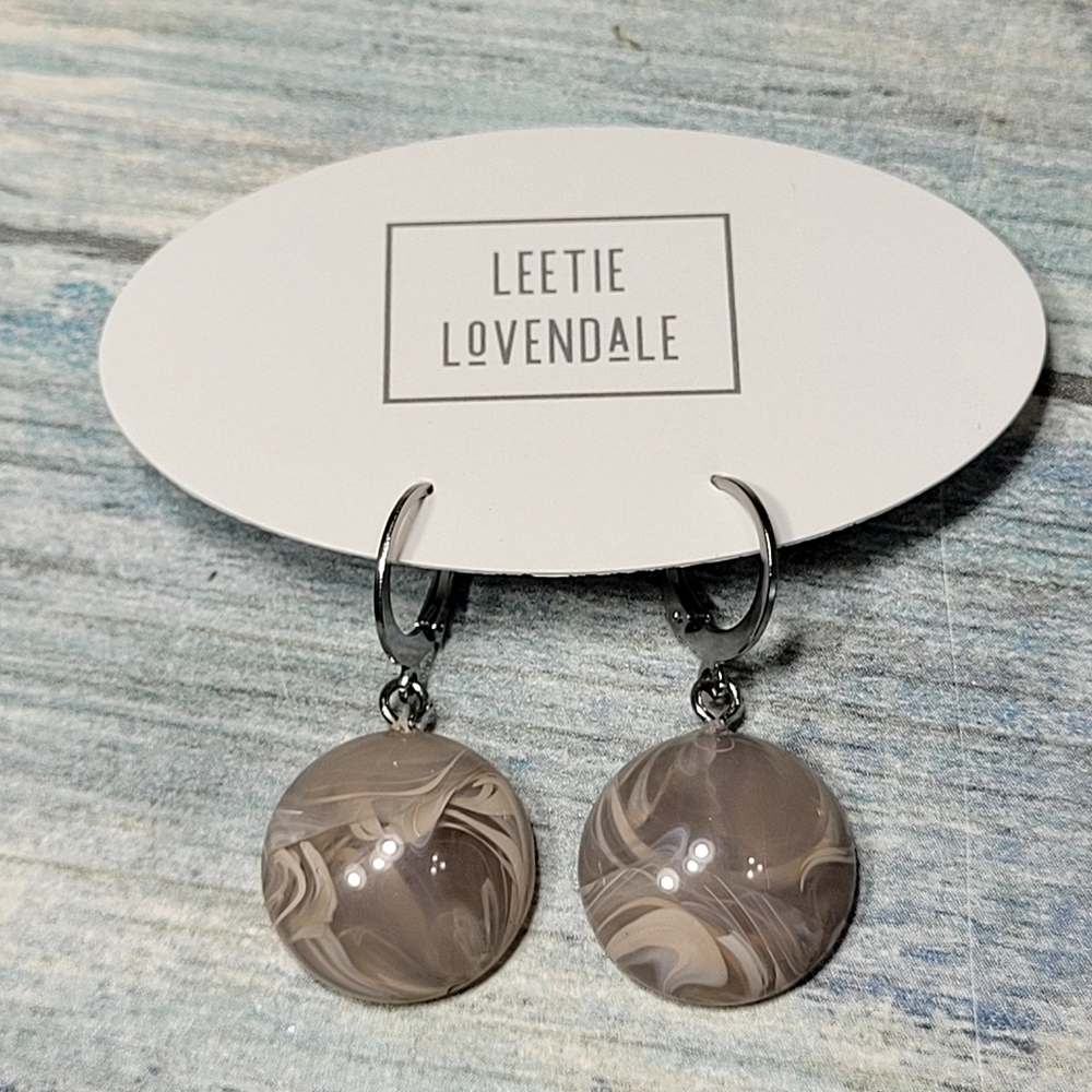 Leetie Lovendale Earrings Set - Picture 4 of 9